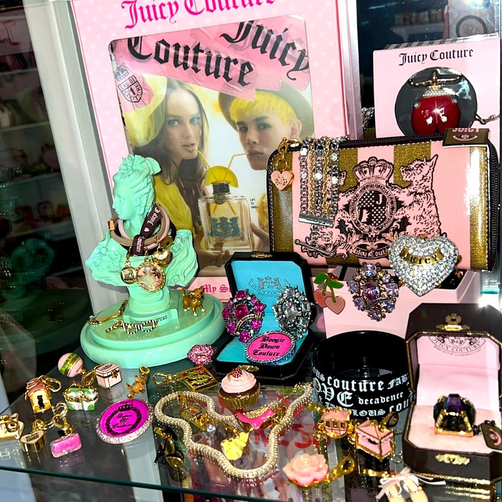 🎀Sharing Some of my JUICY COUTURE Collection🎀🎀🎀 - Picture 5 of 12